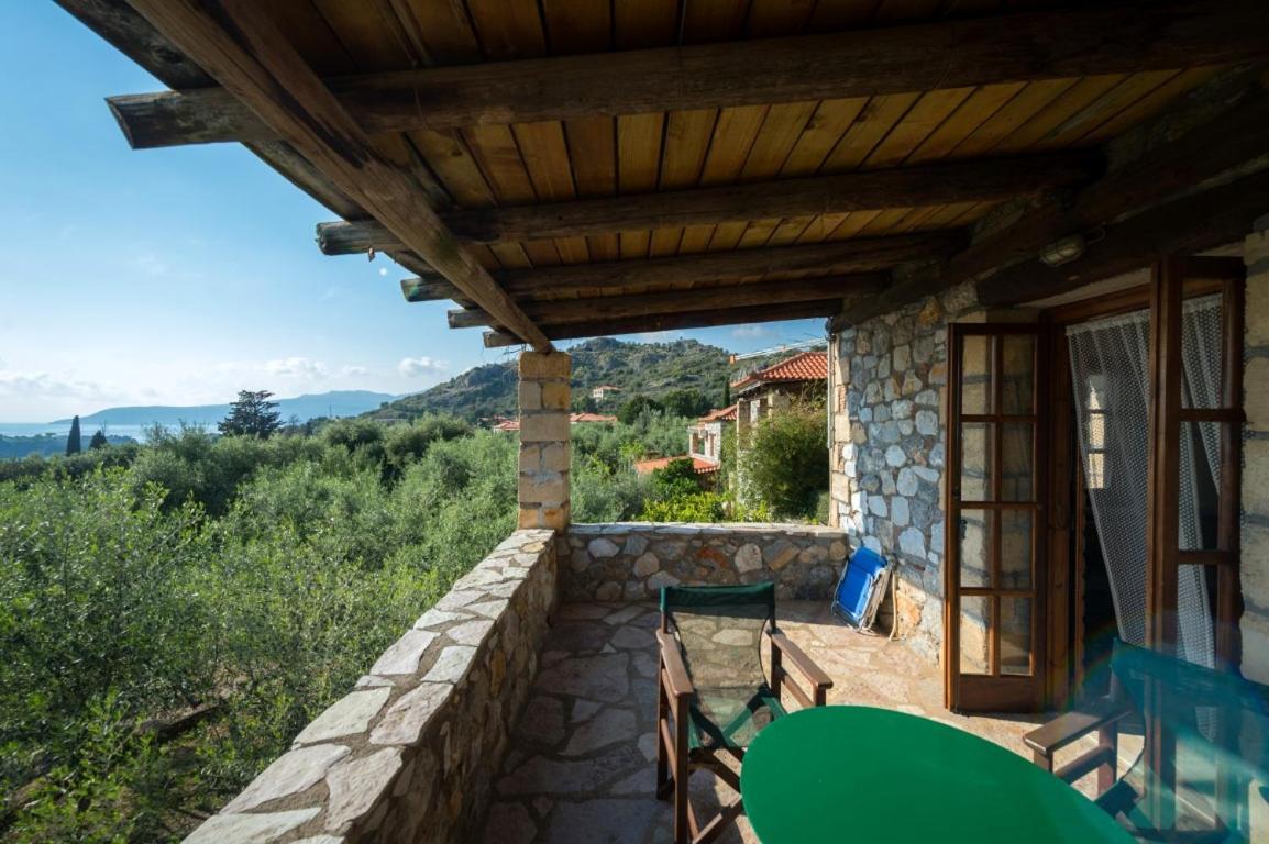 Porto Kalamitsi Stone-Built Bungalows Кардамили Экстерьер фото
